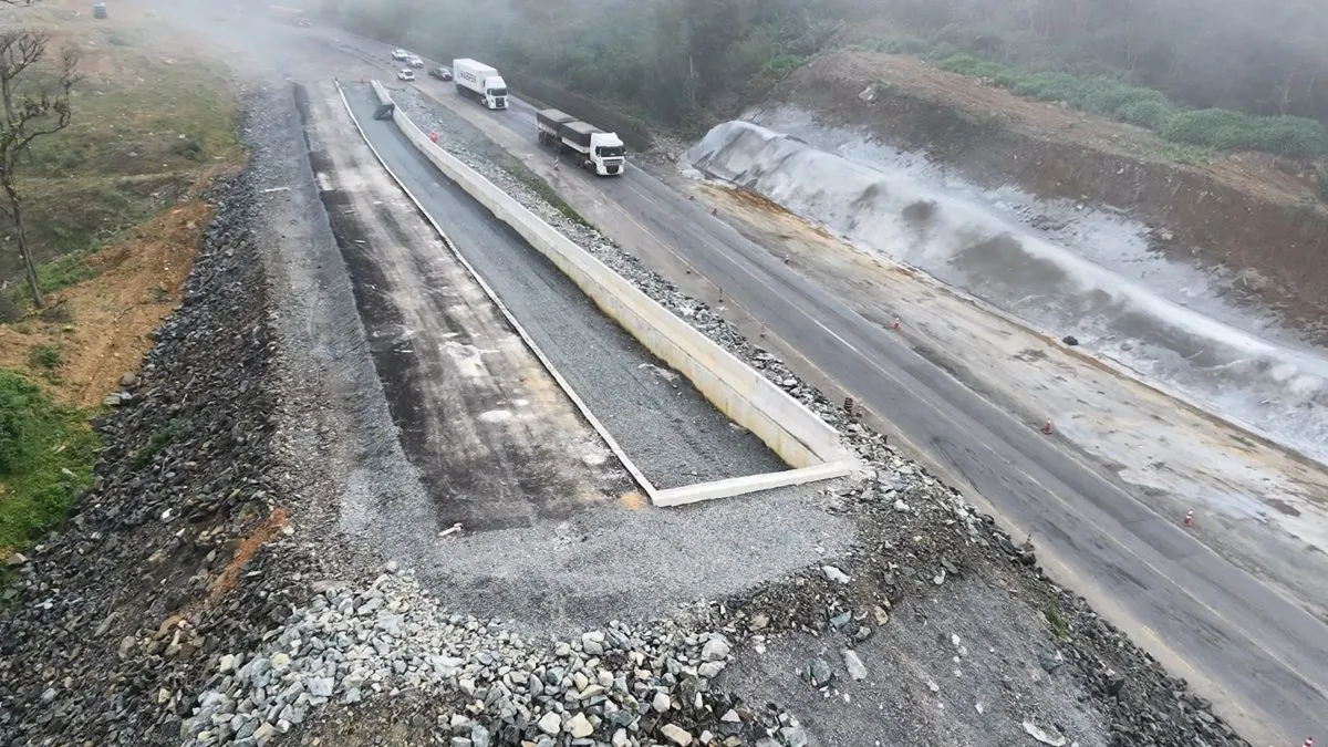 Previsão para o término áreas de escape na Serra Dona Francisca é para setembro