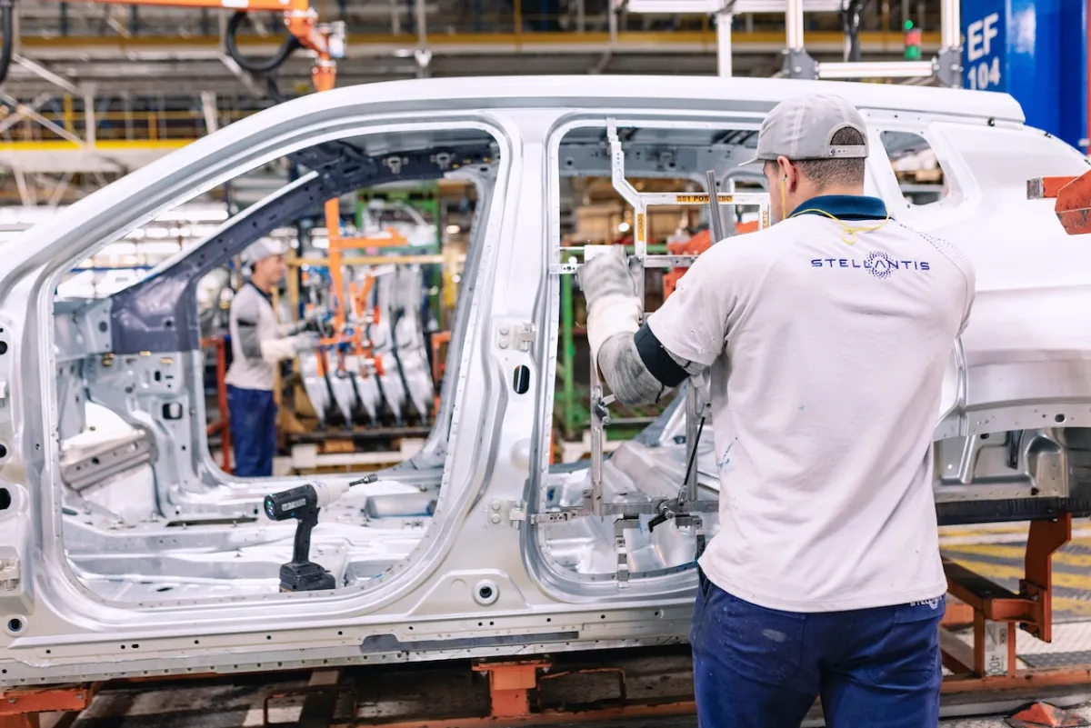 Imposto sobre carro zero no Brasil chega a 48% e lidera ranking mundial