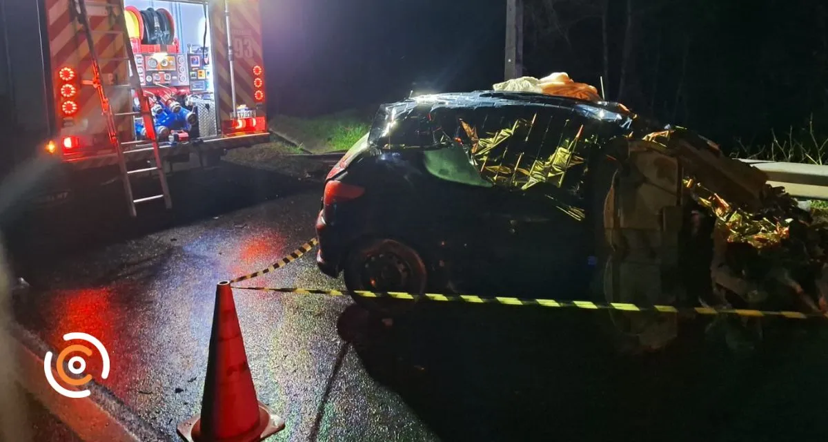 Colisão frontal entre carro e caminhão deixa um morto e feridos na BR-280 em Irineópolis