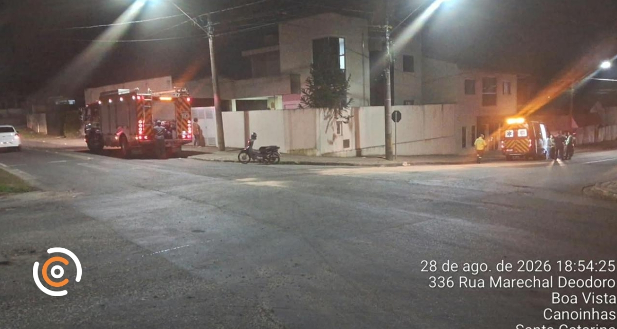 Motociclista cai após escorregar em óleo na pista em Canoinhas