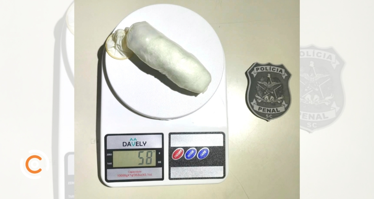 Mulher é presa ao tentar entrar com drogas em penitenciária de São Bento do Sul