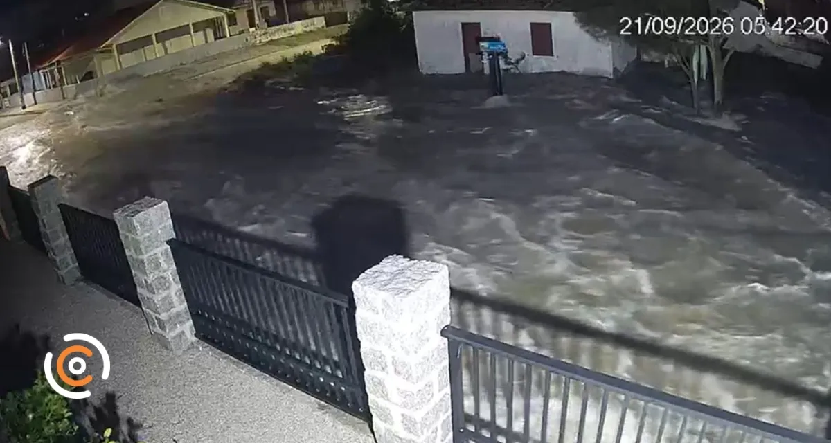 Tsunami meteorológico provoca alagamentos e danos no litoral de SC