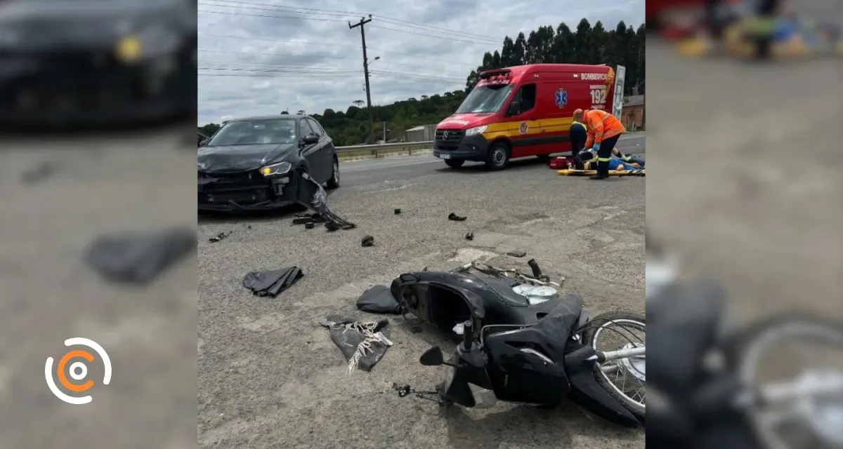 Motociclista fica ferida após colisão frontal entre carro e moto na BR-280, em Mafra